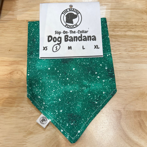 White Speckled Green Bandana @themainepooch