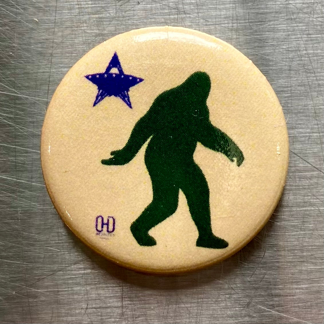 Bigfoot Round Pin @_hcdesign_