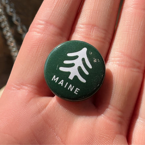 Paul’s Tree Circle Plastic Pin @themainesouvenirshop